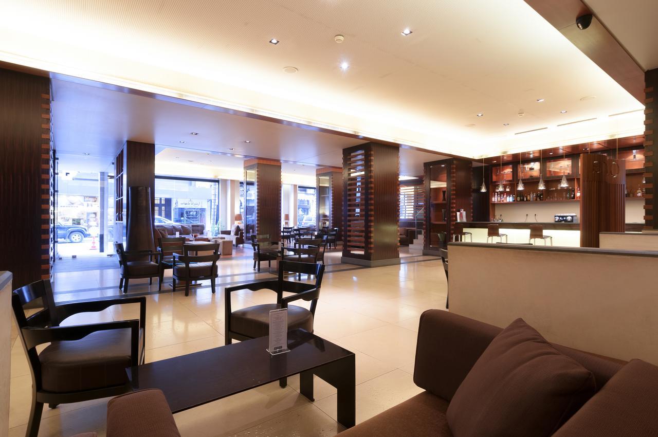 Le Commodore Hotel Бейрут Екстериор снимка