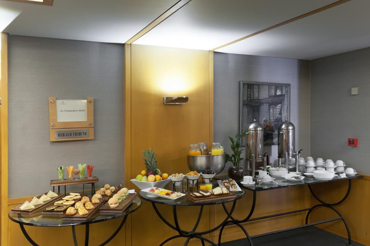 Le Commodore Hotel Бейрут Екстериор снимка